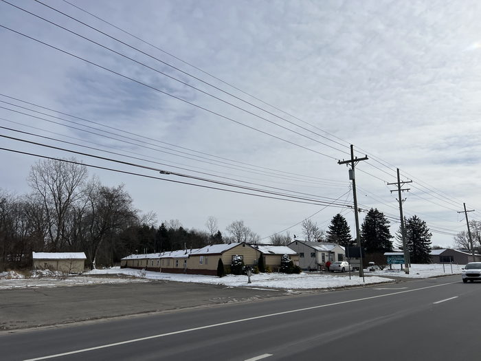 Bissey Motel - Nov 18 2022 Photo (newer photo)